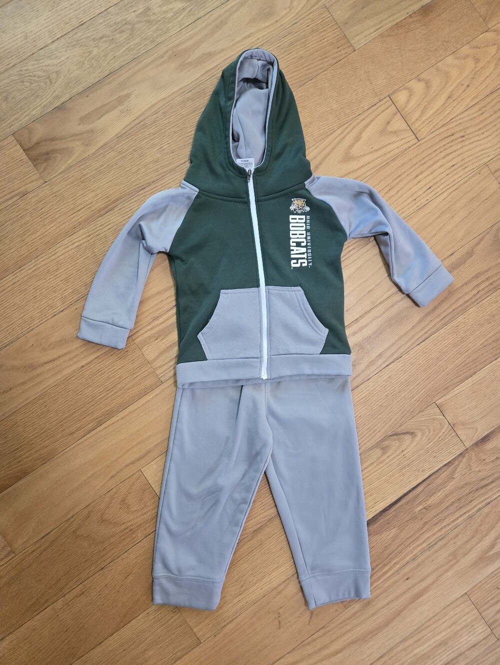 Ohio University Bobcats Toddler 2 Piece Hoodie Jogger Set Size 3T Russell